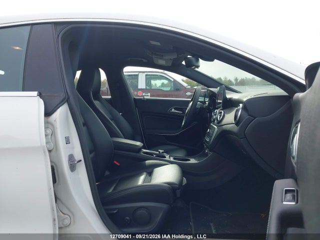 Продажа на аукционе авто 2018 Mercedes-benz Cla, vin: WDDSJ4GB7JN639748, номер лота: 12709041