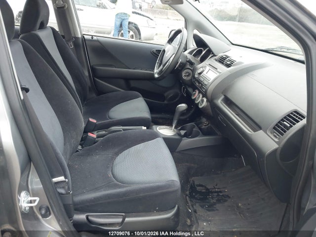 2007 Honda Fit მანქანა იყიდება აუქციონზე, vin: JHMGD38617S800543, აუქციონის ნომერი: 12709076