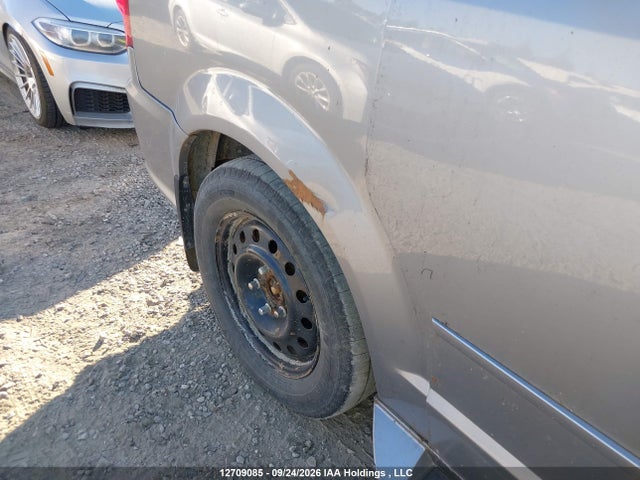 12709085 :رقم المزاد ، 2C4RDGBG5FR724764 vin ، 2015 Dodge Grand Caravan مزاد بيع