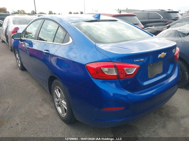 Chevrolet CRUZE LT 2018 1G1BE5SM5J7225250 Image 3