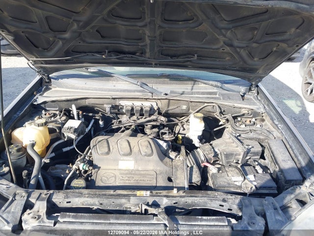 12709094 :رقم المزاد ، 4F2CZ96165KM27976 vin ، 2005 Mazda Tribute S مزاد بيع