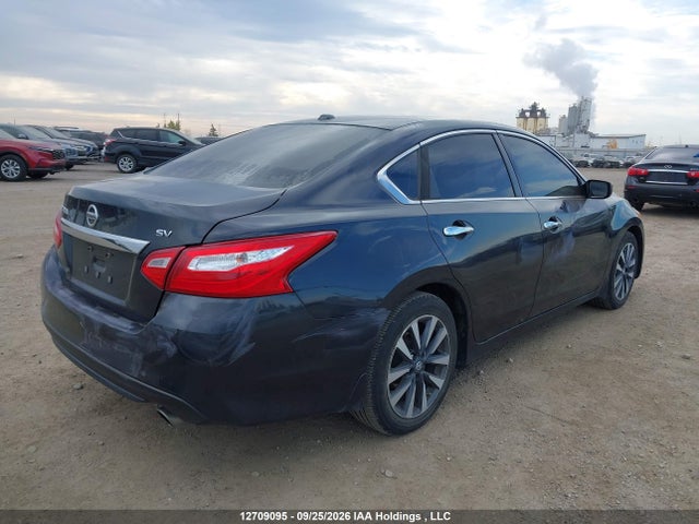 12709095 :رقم المزاد ، 1N4AL3AP6HN333851 vin ، 2017 Nissan Altima 2.5/s/sv/sl/sr مزاد بيع