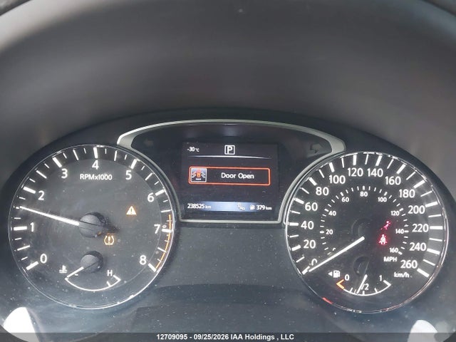 12709095 :رقم المزاد ، 1N4AL3AP6HN333851 vin ، 2017 Nissan Altima 2.5/s/sv/sl/sr مزاد بيع