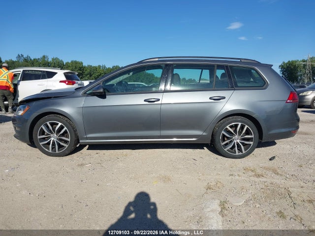 Aukcja sprzedaży 2017 Volkswagen Golf Sportwagen 1.8 Tsi Comfortline/1.8 Tsi Highline/1.8 Tsi Trendline, vin: 3VW017AU2HM523212, numer aukcji: 12709103