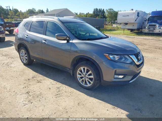 Продажа на аукционе авто 2017 Nissan Rogue Sv/sl, vin: 5N1AT2MV2HC744301, номер лота: 12709133