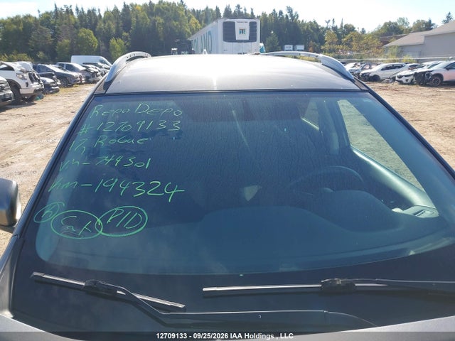 Продажа на аукционе авто 2017 Nissan Rogue Sv/sl, vin: 5N1AT2MV2HC744301, номер лота: 12709133