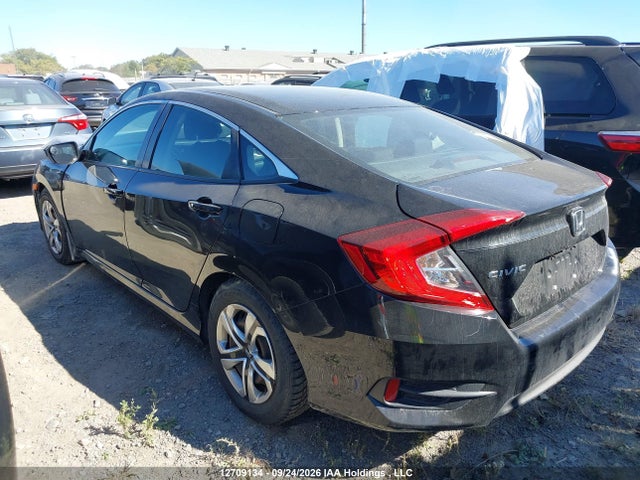 Aukcja sprzedaży 2018 Honda Civic Lx, vin: 2HGFC2F52JH011323, numer aukcji: 12709134