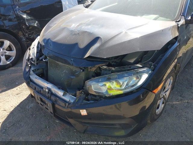 Aukcja sprzedaży 2018 Honda Civic Lx, vin: 2HGFC2F52JH011323, numer aukcji: 12709134