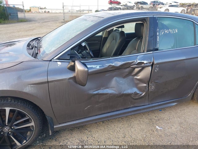 12709138 :رقم المزاد ، 4T1B61HK9JU124972 vin ، 2018 Toyota Camry Xse مزاد بيع