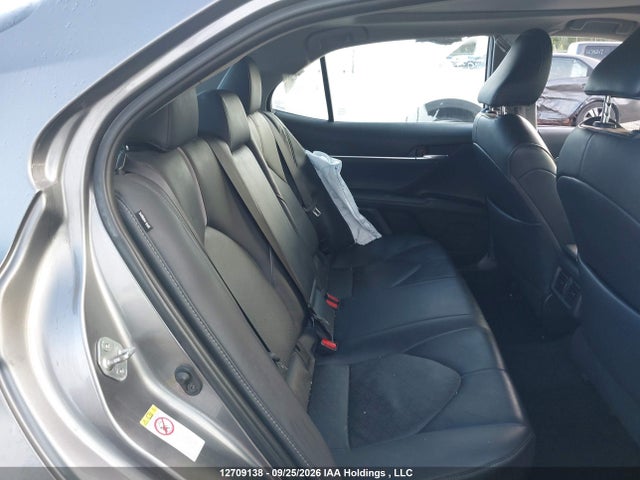 12709138 :رقم المزاد ، 4T1B61HK9JU124972 vin ، 2018 Toyota Camry Xse مزاد بيع