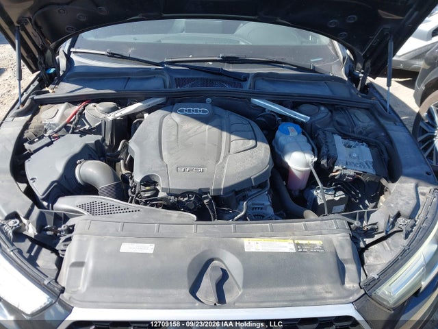 Auction sale of the 2019 Audi A4 Prestige, vin: WAUFNAF46KA009761, lot number: 12709158