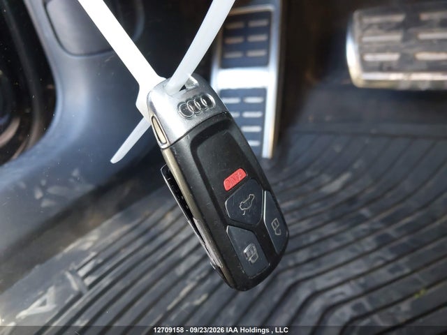 Auction sale of the 2019 Audi A4 Prestige, vin: WAUFNAF46KA009761, lot number: 12709158