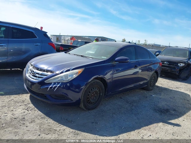 12709178 :رقم المزاد ، 5NPEB4ACXCH392329 vin ، 2012 Hyundai Sonata Gls مزاد بيع