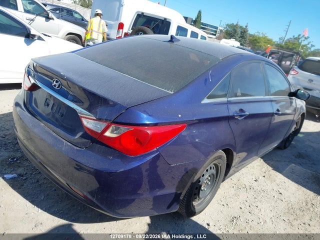 12709178 :رقم المزاد ، 5NPEB4ACXCH392329 vin ، 2012 Hyundai Sonata Gls مزاد بيع