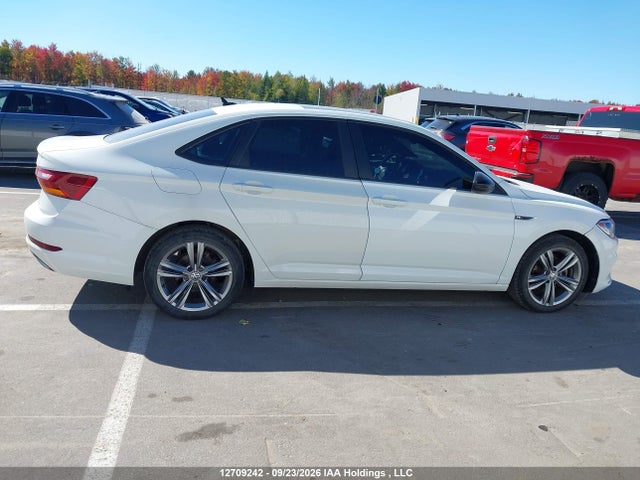 Продажа на аукционе авто 2019 Volkswagen Jetta 1.4 Tsi Highline, vin: 3VWE57BU0KM008385, номер лота: 12709242