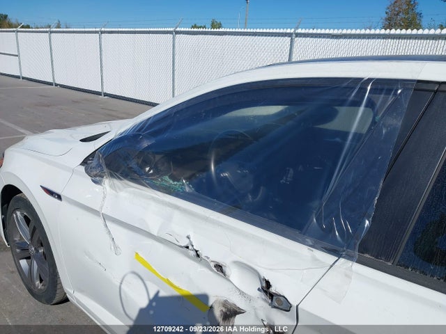 Продажа на аукционе авто 2019 Volkswagen Jetta 1.4 Tsi Highline, vin: 3VWE57BU0KM008385, номер лота: 12709242
