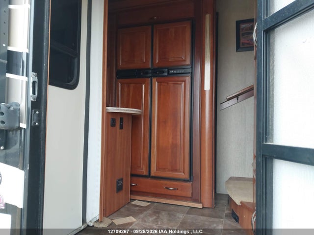 Aukcja sprzedaży 2015 Redwood Rv 38 Rl, vin: 4V0FC3823FR005079, numer aukcji: 12709267