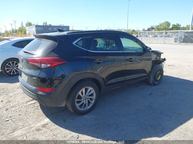 Продажа на аукционе авто 2017 Hyundai Tucson Luxury, vin: KM8J3CA49HU308265, номер лота: 12709284