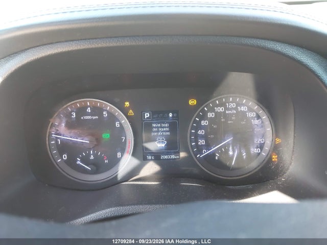 Продажа на аукционе авто 2017 Hyundai Tucson Luxury, vin: KM8J3CA49HU308265, номер лота: 12709284