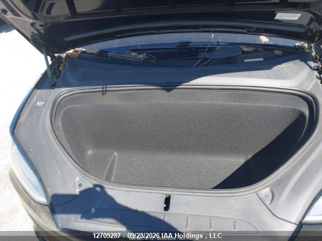 7SAXCDE5XPF372929 Tesla MODEL X