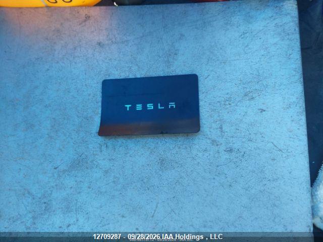 7SAXCDE5XPF372929 Tesla MODEL X