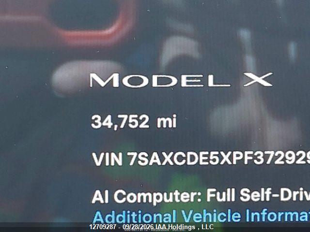 7SAXCDE5XPF372929 Tesla MODEL X