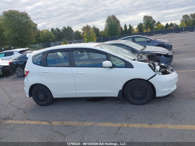 Продажа на аукционе авто 2013 Honda Fit Lx, vin: LUCGE8H50D3009683, номер лота: 12706223