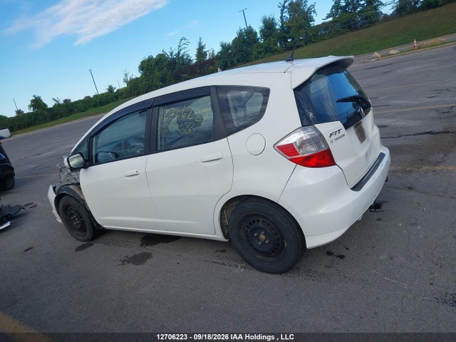 Продажа на аукционе авто 2013 Honda Fit Lx, vin: LUCGE8H50D3009683, номер лота: 12706223