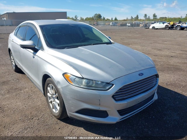 Продажа на аукционе авто 2015 Ford Fusion S, vin: 3FA6P0G70FR271602, номер лота: 12709353