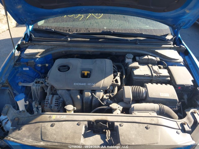 Hyundai Elantra 2017 KMHD84LF2HU090057 Image 10