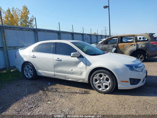 12709371 :رقم المزاد ، 3FAHP0HA8AR217539 vin ، 2010 Ford Fusion Se مزاد بيع