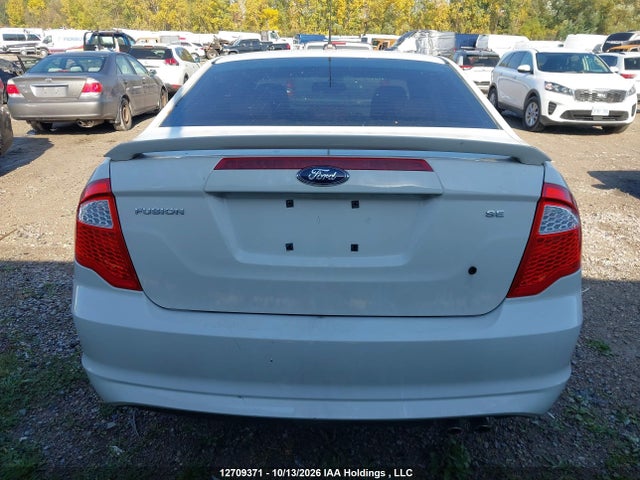 12709371 :رقم المزاد ، 3FAHP0HA8AR217539 vin ، 2010 Ford Fusion Se مزاد بيع