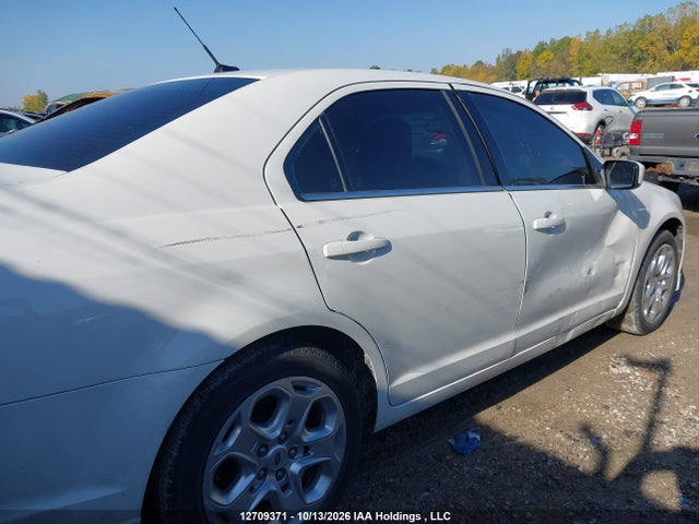12709371 :رقم المزاد ، 3FAHP0HA8AR217539 vin ، 2010 Ford Fusion Se مزاد بيع
