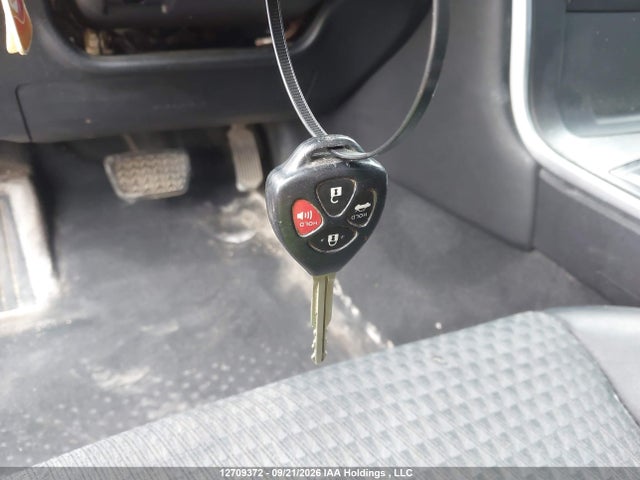 12709372 :رقم المزاد ، 4T1BF1FK4FU915050 vin ، 2015 Toyota Camry Se مزاد بيع