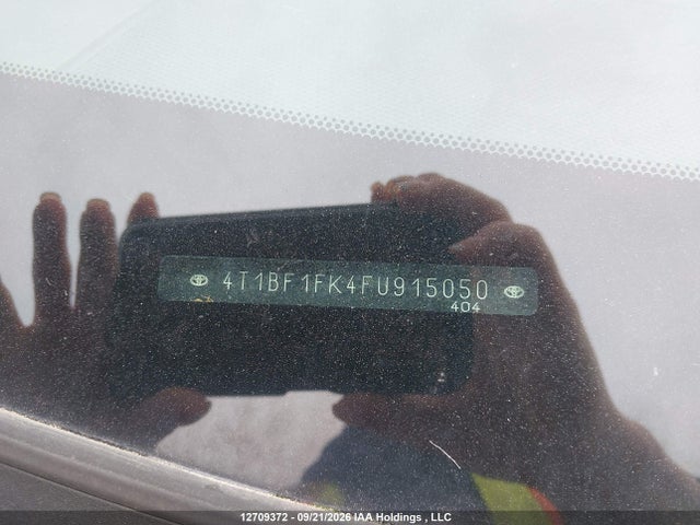12709372 :رقم المزاد ، 4T1BF1FK4FU915050 vin ، 2015 Toyota Camry Se مزاد بيع
