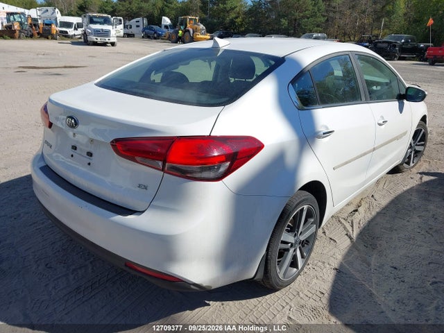 KIA FORTE EX 2018 3KPFL4A82JE189224 Image 4