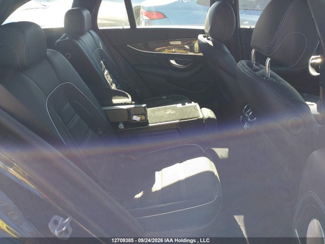 Продажа на аукционе авто 2023 Mercedes-benz Amg E 63 S 4matic, vin: W1KZH8KB2PB135689, номер лота: 12709385