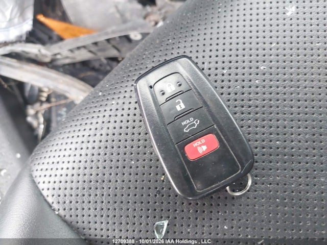 2T3J1RFV7NW272685 Toyota Rav4 Trail