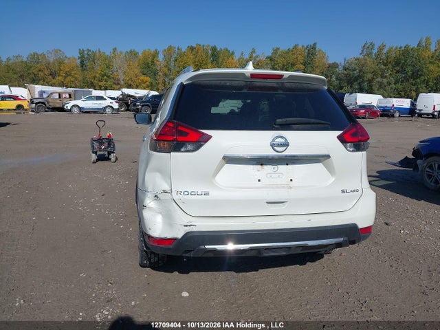 12709404 :رقم المزاد ، 5N1AT2MV3HC760457 vin ، 2017 Nissan Rogue Sv/sl مزاد بيع