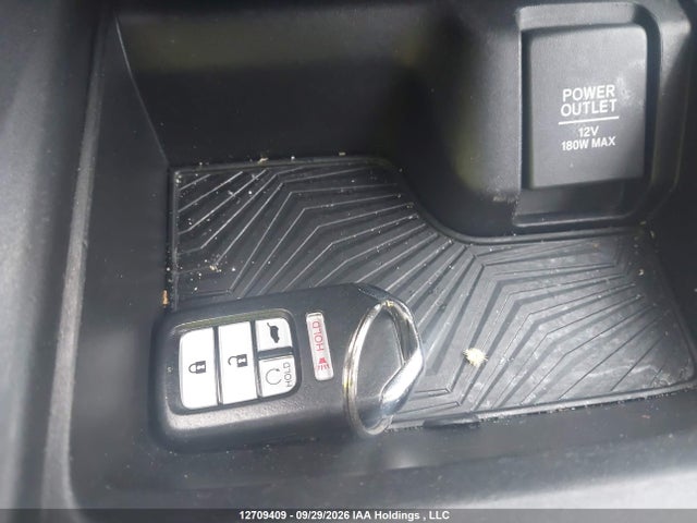 2HKRW2H24KH122938 Honda CR-V LX