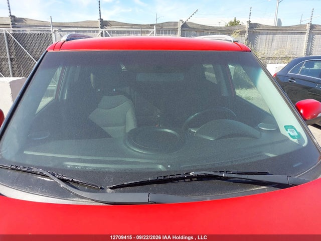 KIA Soul 2016 KNDJP3A53G7823289 Image 17