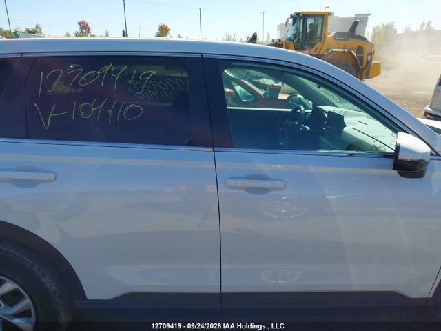 Honda CR-V LX 2023 2HKRS4H25PH104110 Image 14