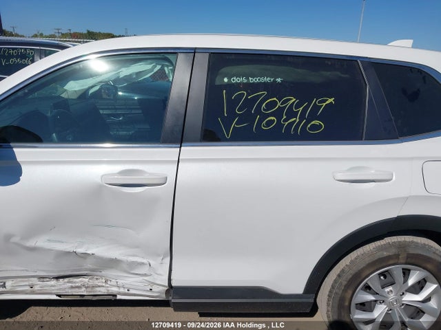 Honda CR-V LX 2023 2HKRS4H25PH104110 Image 15