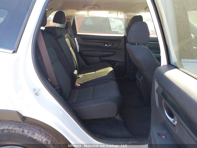 Honda CR-V LX 2023 2HKRS4H25PH104110 Image 8