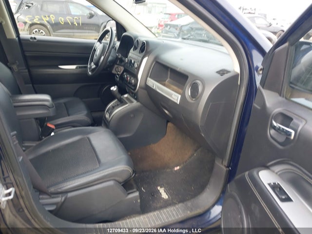 2014 Jeep Compass Sport მანქანა იყიდება აუქციონზე, vin: 1C4NJDABXED725552, აუქციონის ნომერი: 12709433