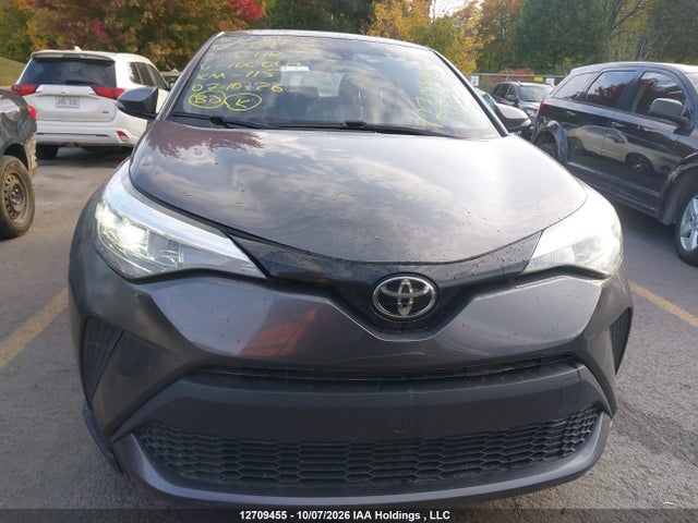Продаж на аукціоні авто 2021 Toyota C-hr Xle Premium, vin: JTNKHMBXXM1100041, номер лоту: 12709455