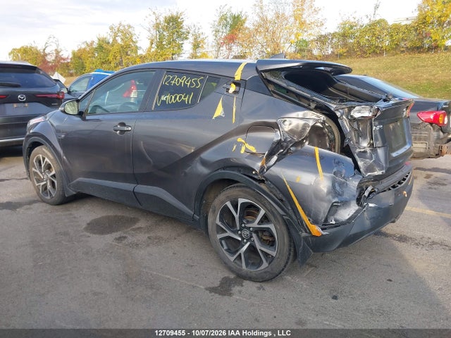 Продаж на аукціоні авто 2021 Toyota C-hr Xle Premium, vin: JTNKHMBXXM1100041, номер лоту: 12709455