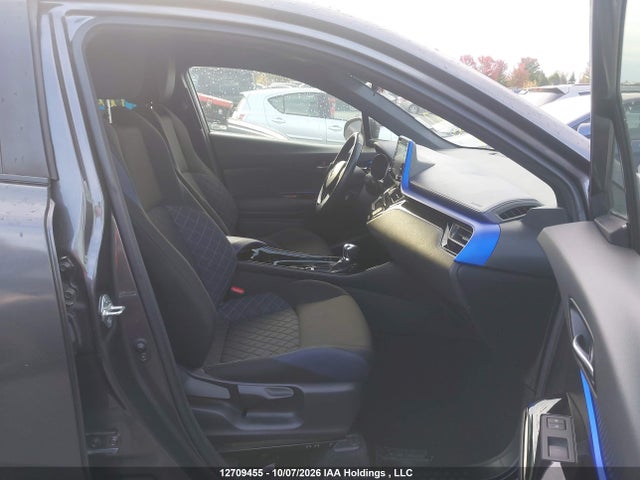 Продаж на аукціоні авто 2021 Toyota C-hr Xle Premium, vin: JTNKHMBXXM1100041, номер лоту: 12709455