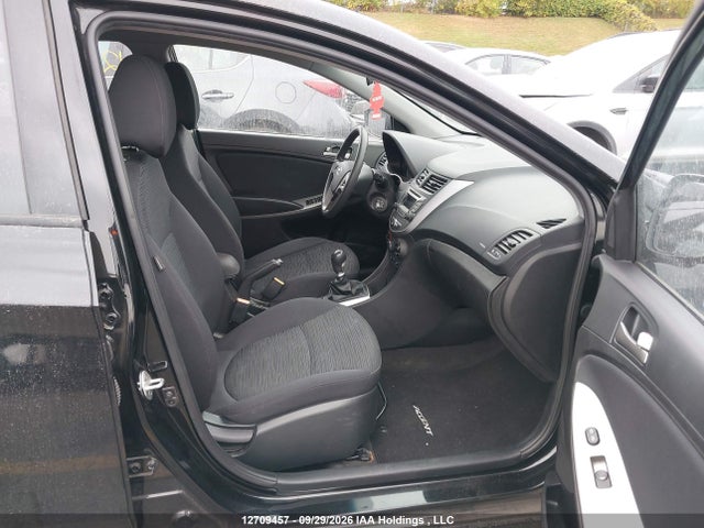 Продажа на аукционе авто 2015 Hyundai Accent Gl, vin: KMHCT5AE8FU228773, номер лота: 12709457