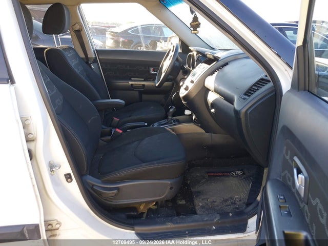 2013 Kia Soul 2.0l 2u/2.0l 4u/2.0l 4u Burner/2.0l 4u Luxury/2.0l 4u Retro მანქანა იყიდება აუქციონზე, vin: KNDJT2A66D7764362, აუქციონის ნომერი: 12709495